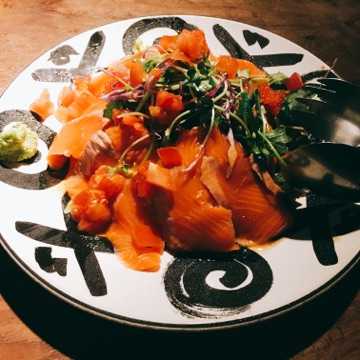 ディナー 秋葉原 大阪のメイドカフェなら あっとほぉーむカフェ