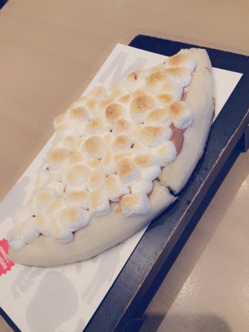 めるさんとマシュマロピザ 秋葉原 大阪のメイドカフェなら あっとほぉーむカフェ めるさんとマシュマロピザ 秋葉原 大阪のメイドカフェなら あっとほぉーむカフェ
