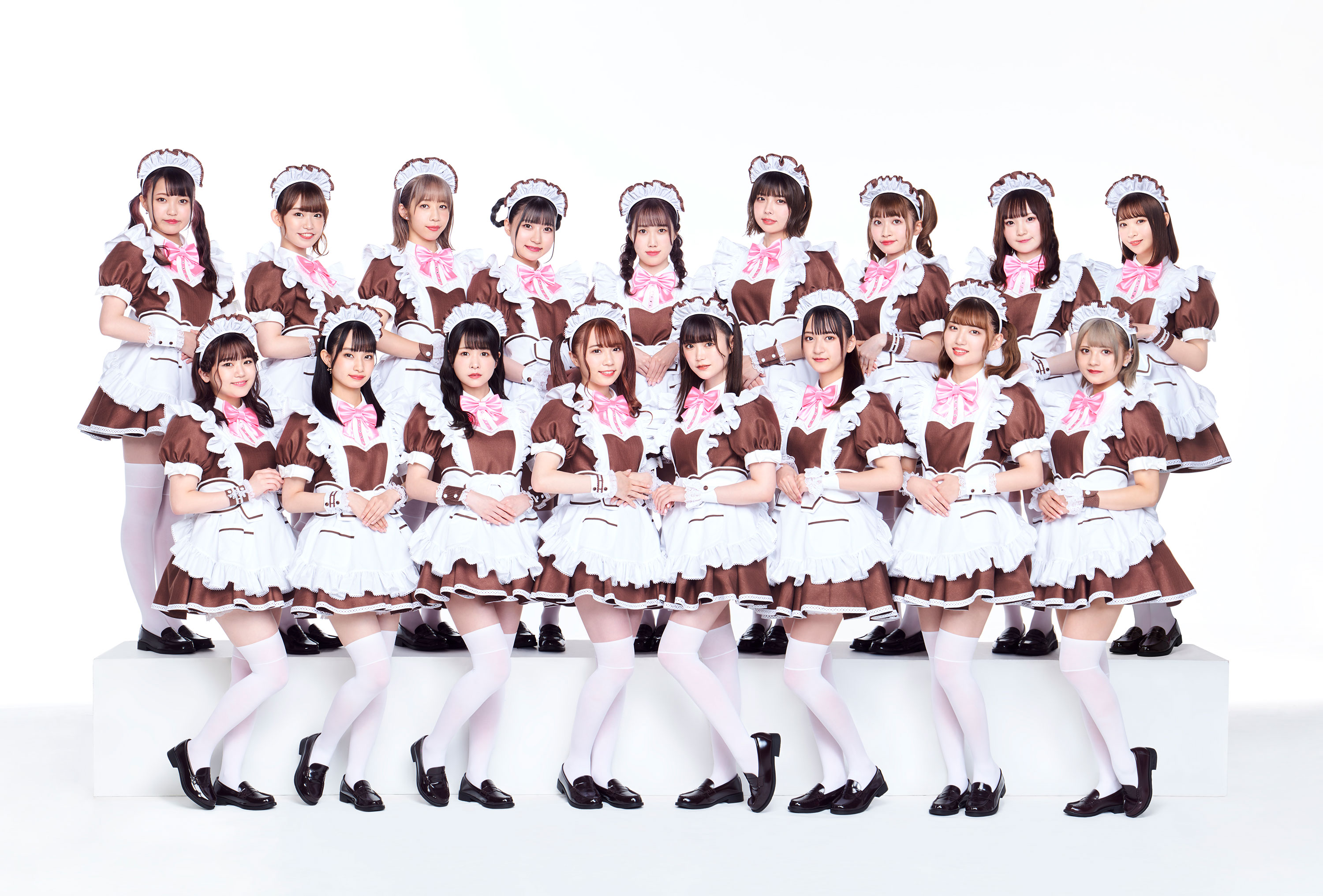 あっとほぉーむカフェ　CD 38枚 あっとほぉーむカフェの現役メイドユニット「めいどいん！」2nd