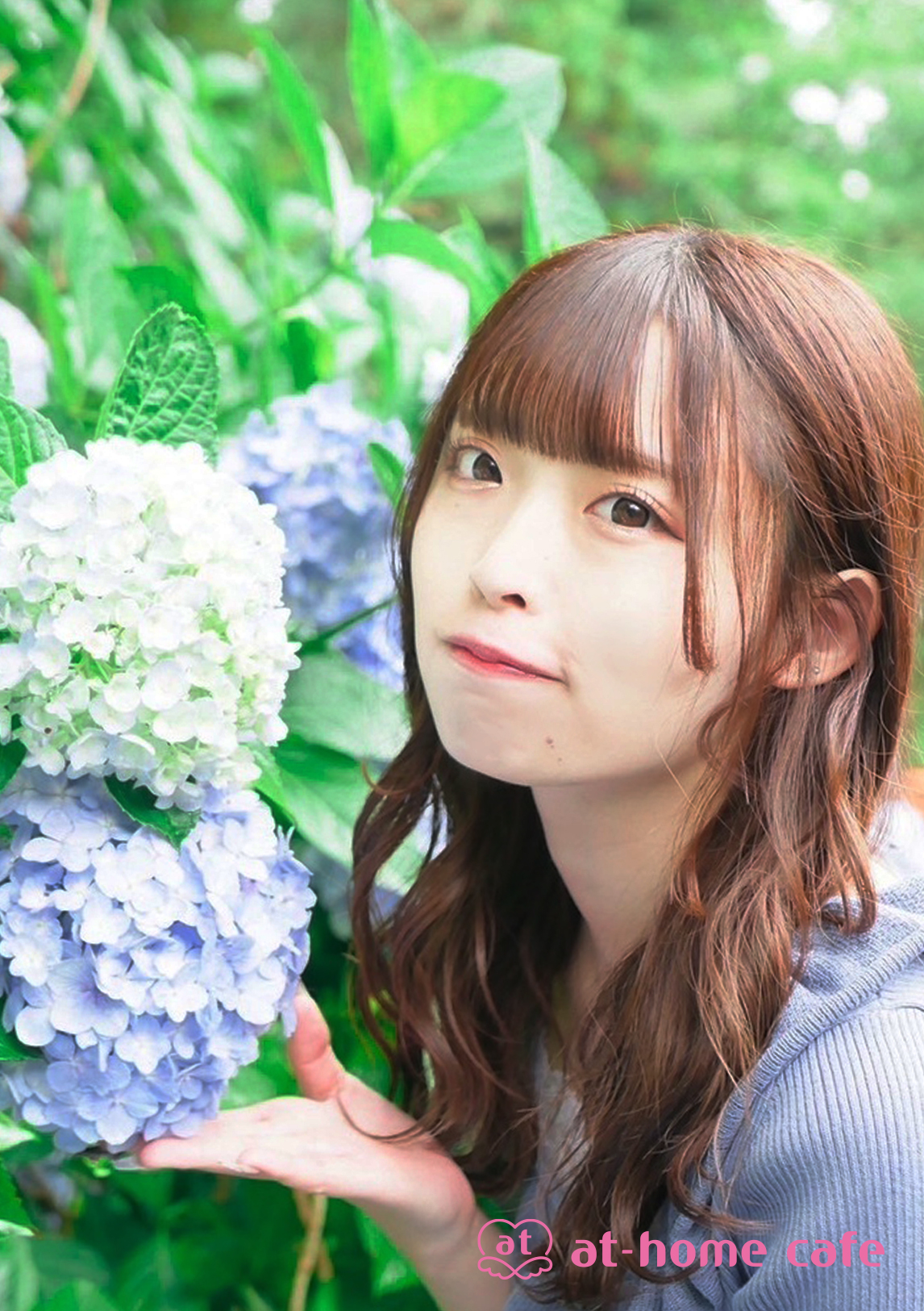 あずにゃん』プレミアムメイド就任2周年記念店長イベント | 秋葉原